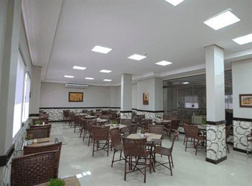 Skala Traveling Hotel Cuiabá Extérieur photo